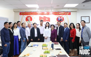 Chi bộ Cơ quan Hội Cấp Thoát nước Việt Nam tổ chức Lễ kết nạp đảng viên