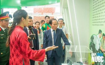 Nhựa Tiền Phong tham gia Triển lãm đặc biệt “80 năm hành trình Độc lập – Tự do – Hạnh phúc”