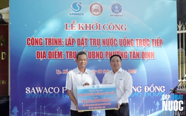 Nhiều trụ uống nước trực tiếp được lắp đặt cho người dân TP.HCM