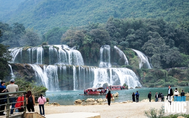 Thác Bản Giốc - Dòng nước mùa xuân nơi biên cương Tổ quốc