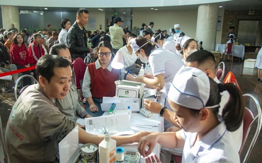 Gần 1.300 người lao động Nhựa Tiền Phong được khám sức khỏe định kỳ