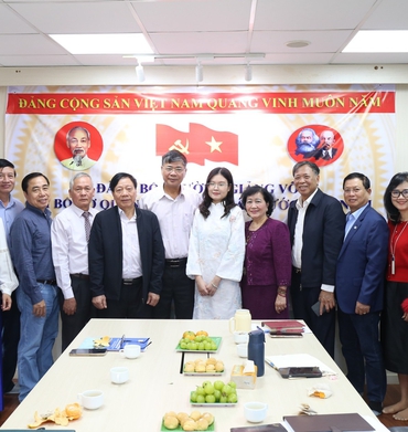 Chi bộ Cơ quan Hội Cấp Thoát nước Việt Nam tổ chức Lễ kết nạp đảng viên