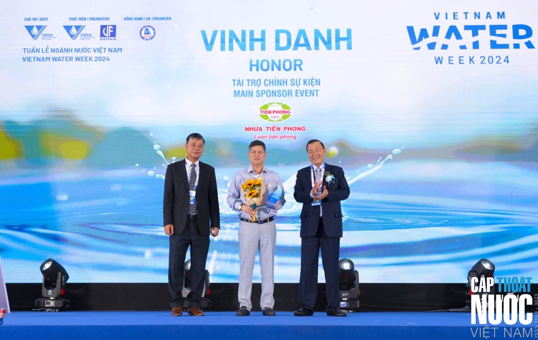 Công ty Nhựa Tiền Phong được vinh danh tại sự kiện Vietnam Water Week 2024