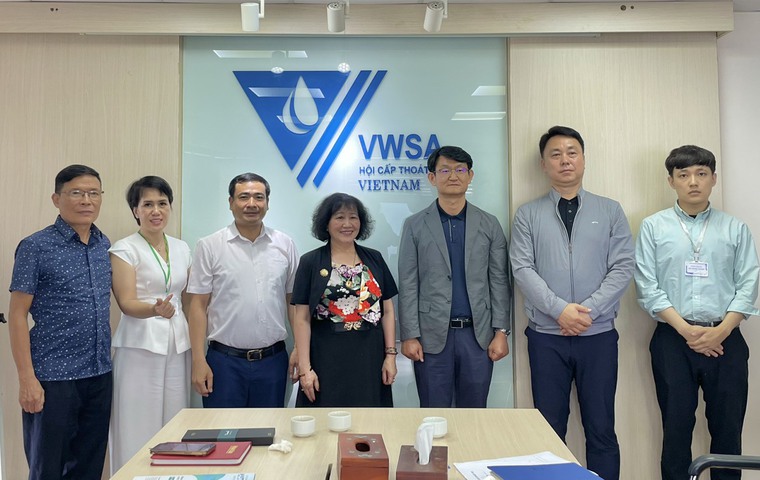 Đoàn công tác Cơ quan Quản lý tài nguyên nước tỉnh Gyeonggi thăm và làm việc tại văn phòng VWSA