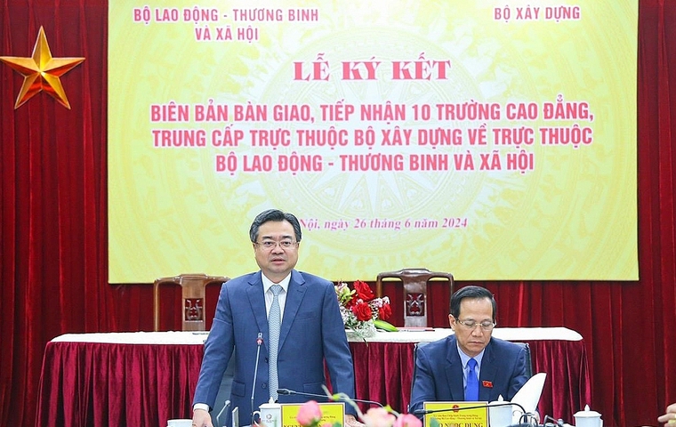 Bộ trưởng Nguyễn Thanh Nghị mong muốn Bộ LĐTB&XH tạo điều kiện tốt nhất để các đơn vị sớm ổn định, duy trì hoạt động, phát triển, đóng góp vào nhiệm vụ chung.