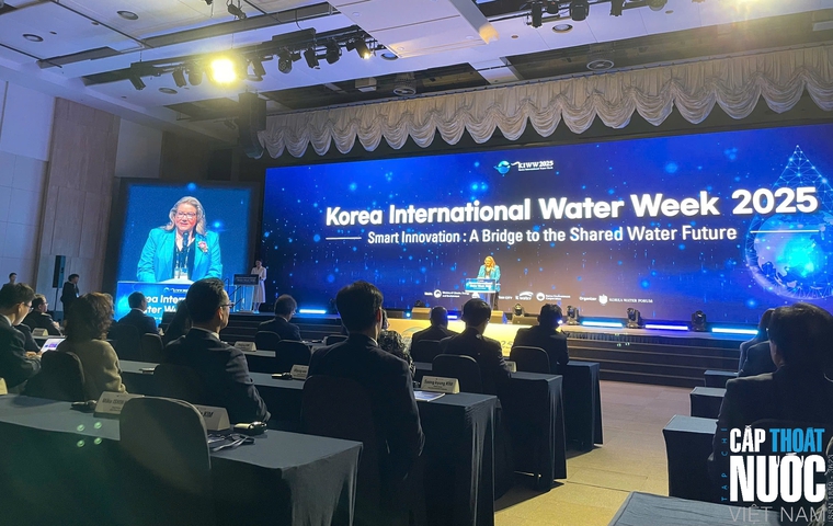 Sáng ngày 12/11/2025, tại Trung tâm Triển lãm Thành phố Daegu (EXCO), Tuần lễ Nước Quốc tế Hàn Quốc 2025 (Korea International Water Week - KIWW 2025) đã chính thức khai mạc. 