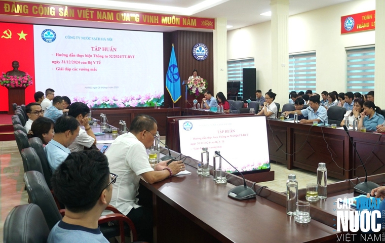 Công ty Nước sạch Hà Nội: Tập huấn Thông tư số 52/2024/TT-BYT về kiểm tra, giám sát chất lượng nước sạch