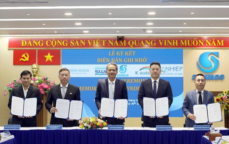 Tổng Công ty Cấp nước Sài Gòn (SAWACO), các đơn vị thành viên gồm: Công ty CP Đầu tư Kinh doanh Nước sạch Sài Gòn, Công ty CP Đầu tư Nước Tân Hiệp, Công ty CP Cấp nước Kênh Đông và Tổng Công ty Tài nguyên Nước Hàn Quốc (K-Water) đã ký kết biên bản ghi nhớ.