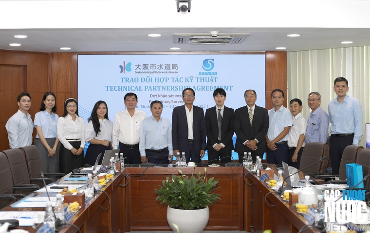 Tổng Công ty Cấp nước Sài Gòn tiếp và làm việc với đoàn công tác Cục Cấp nước Osaka - Nhật Bản